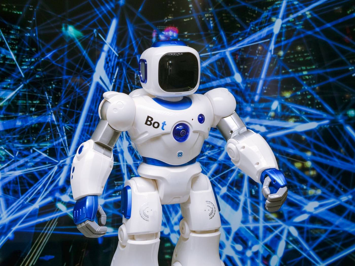 Agility Robotics is merging with a Churchill Capital SPAC at a $2.5 billion valuation, becoming the first pure play publicly…