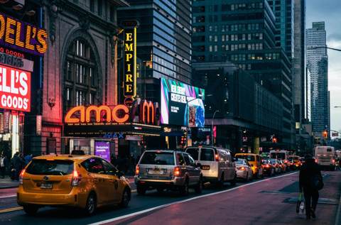 AMC Stock Falls on 200 Million Dollar Offering