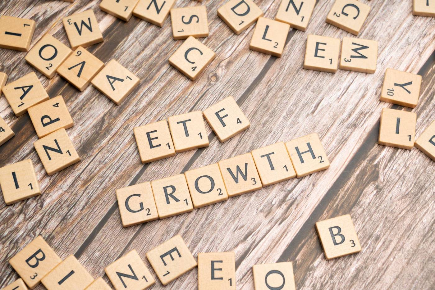Berkshire Hathaway's new chief Greg Abel poured over 29 billion dollars into Alphabet while dumping 16 other holdings,…