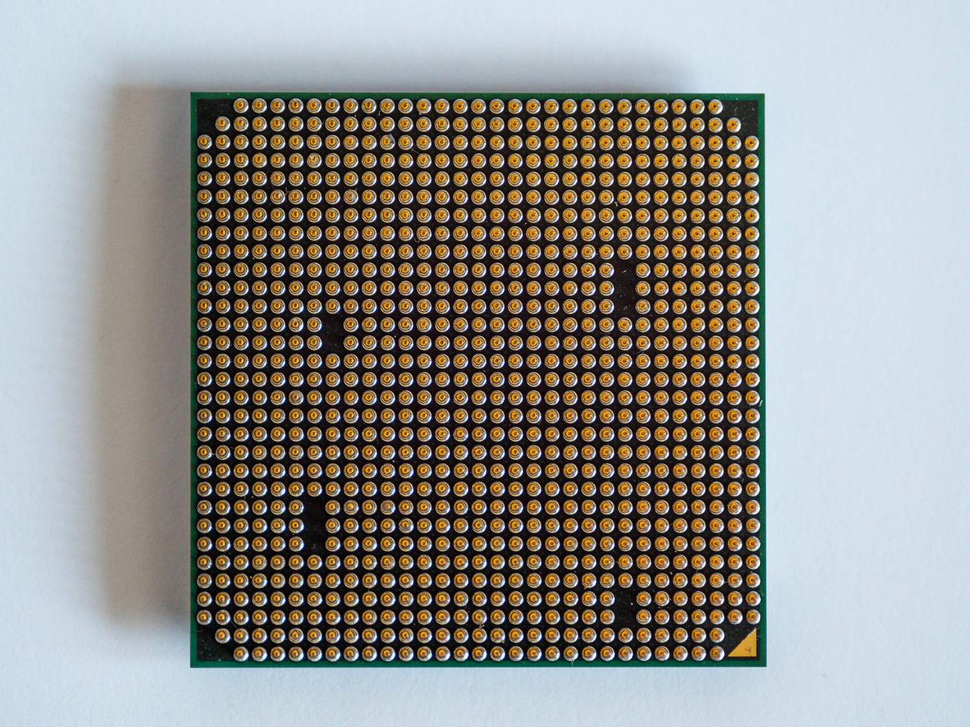 Micron semiconductor wafer fabrication