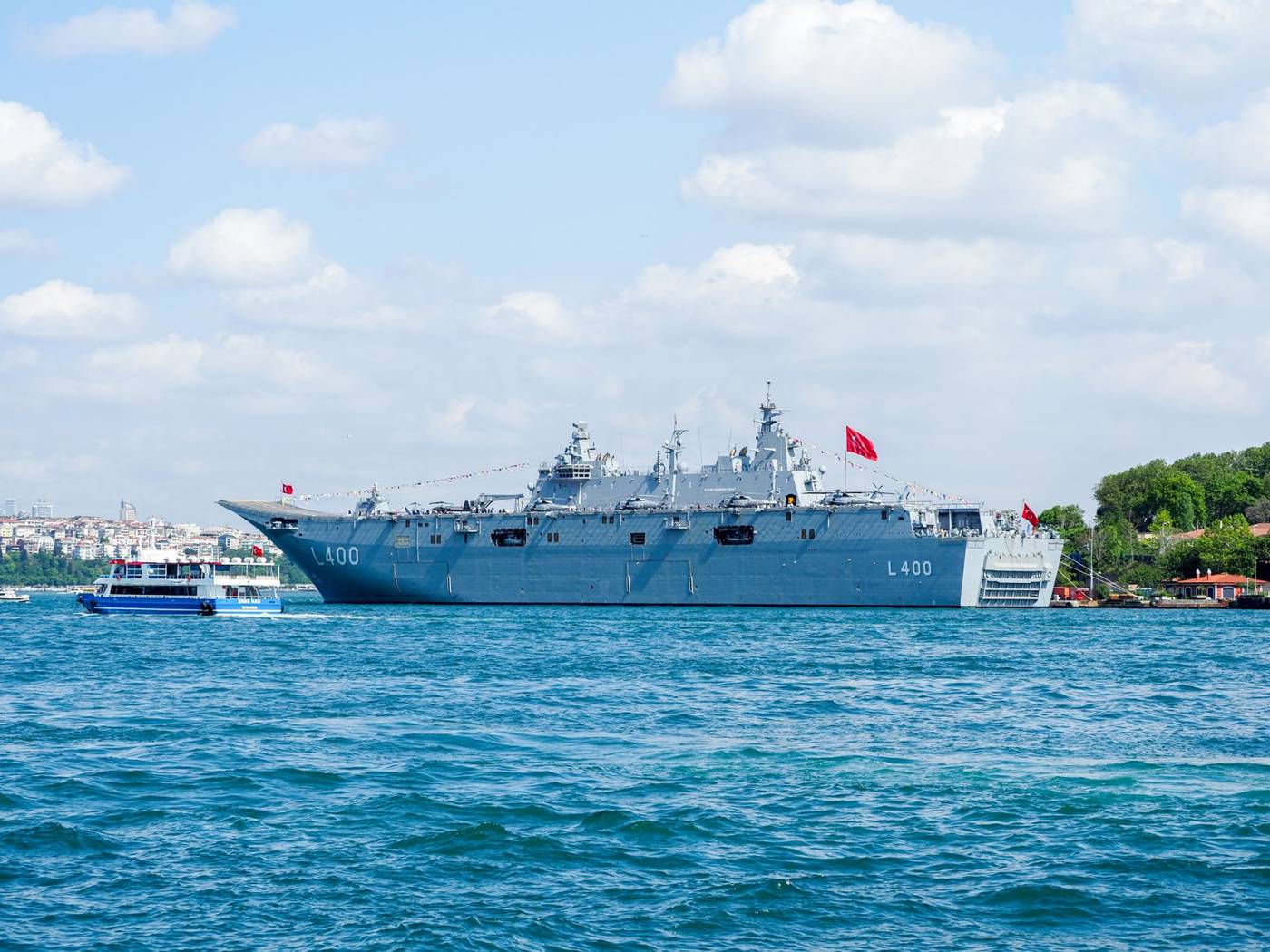 Naval warship strait patrol