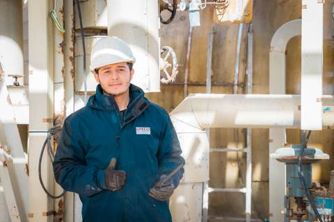 Oil and Gas Jobs Hit 2026 Low Despite Record Production