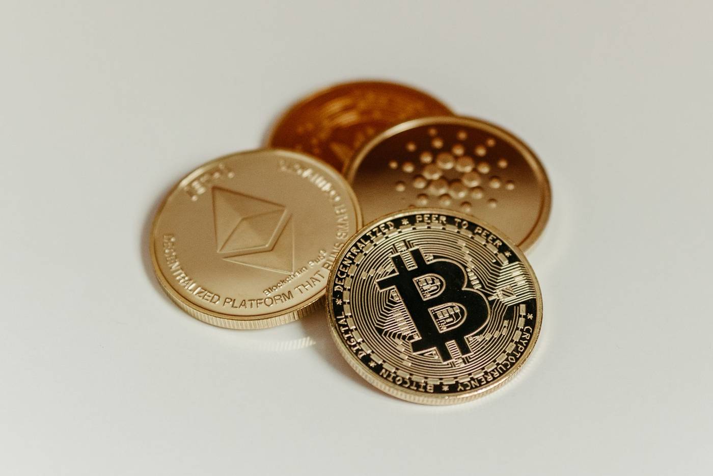 A flaw in SecondFi's Cardano wallet generation software exposed private keys across an estimated 178 wallets.
