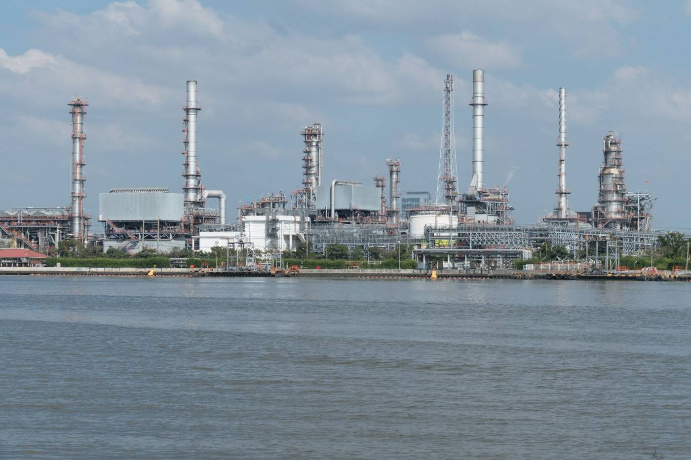 Singapore oil refinery