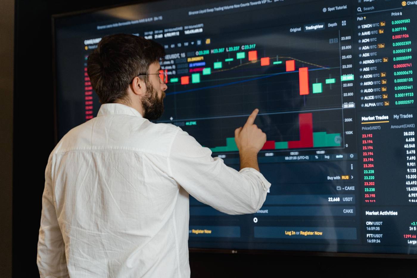 Stock market analyst trading floor