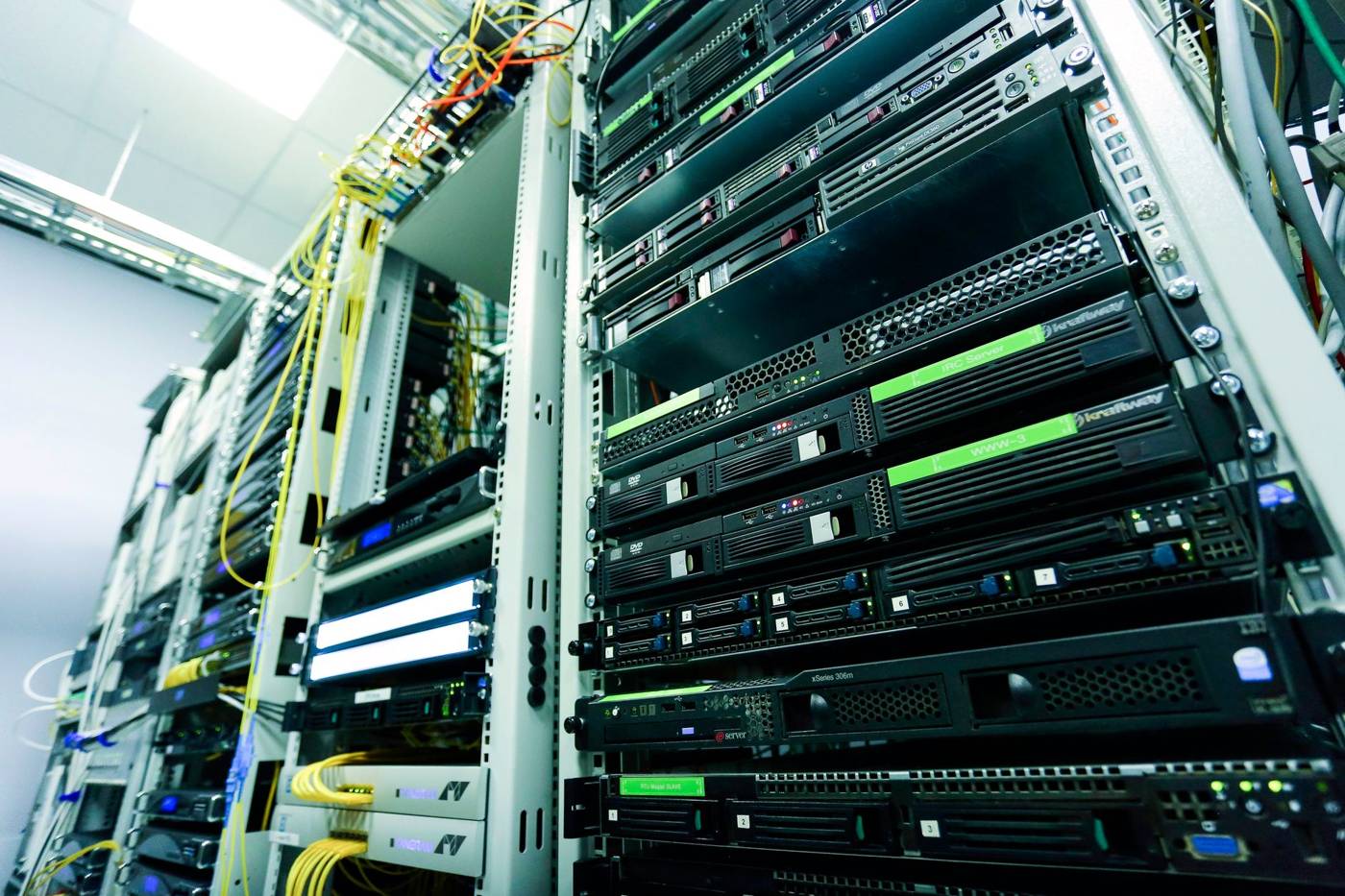 Supermicro server rack data center